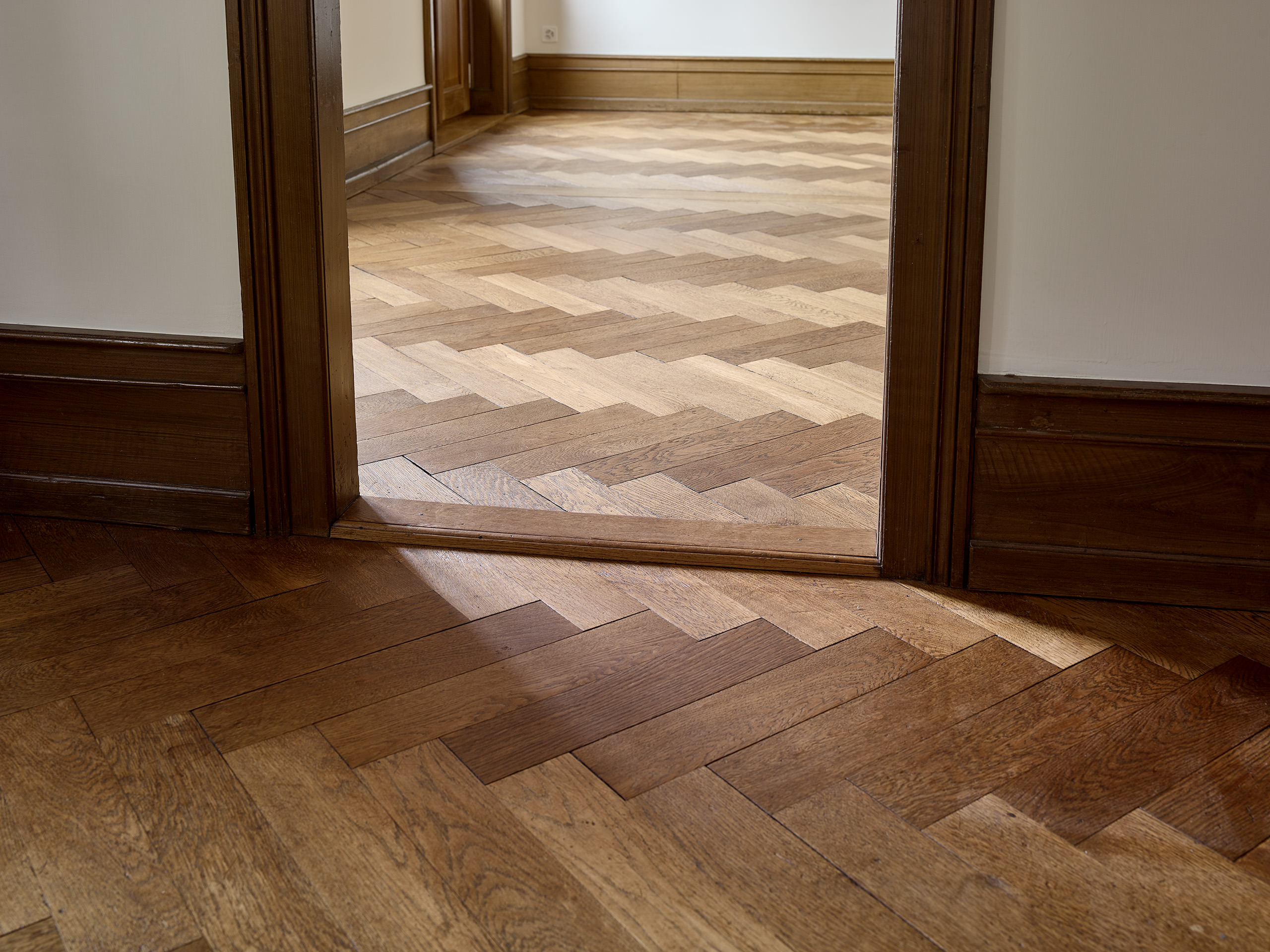 E19707 Alpa 094775 SCREEN